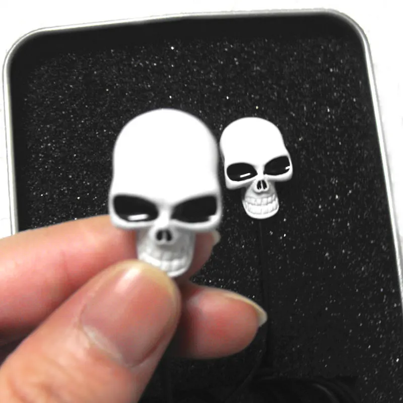 Хэллоуин металла Череп аниме наушники вкладыши 3 5 мм стерео телефон музыкальная