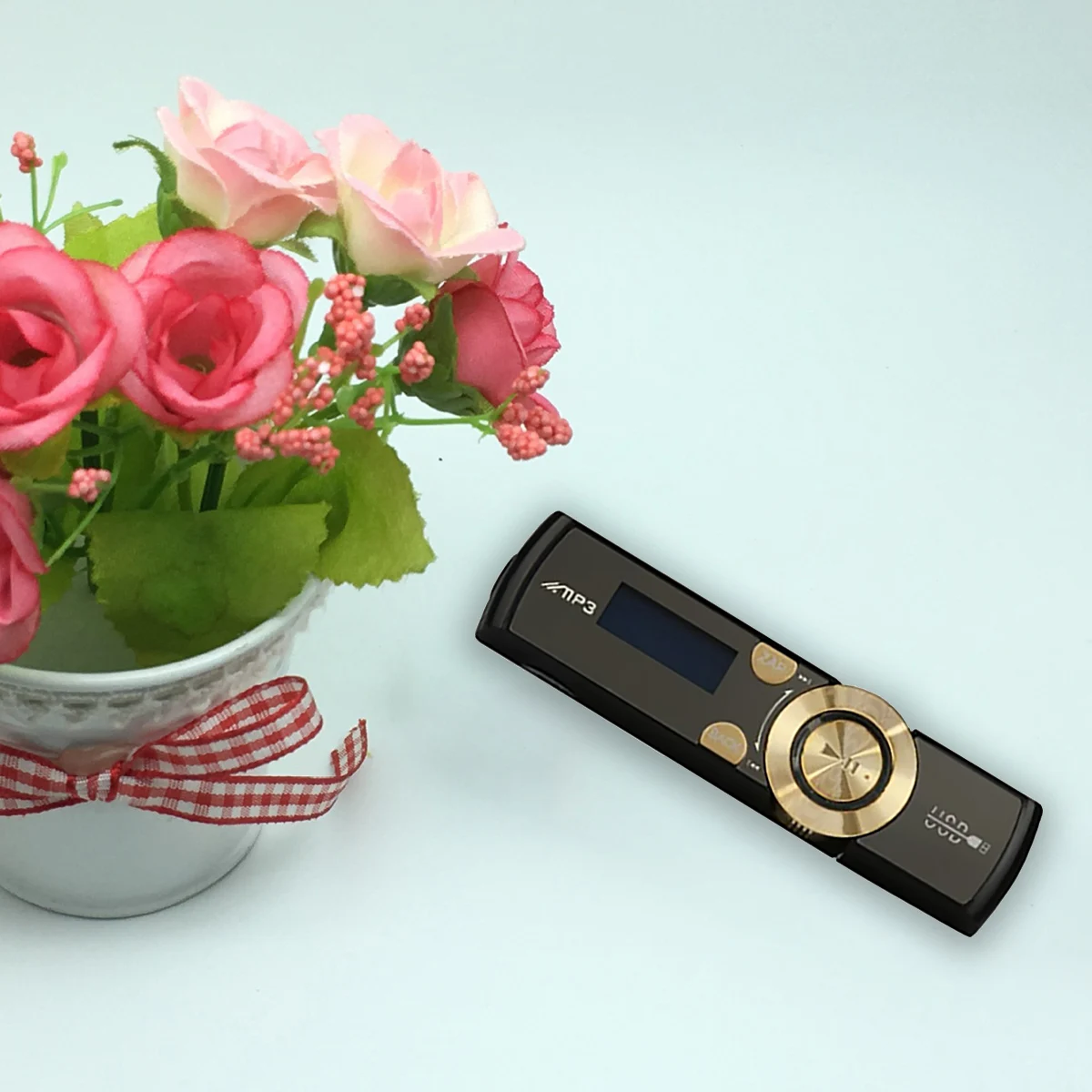 Мини Клип Mp3 USB ЖК-экран Поддержка 8 Гб флэш TF плеер MP3 Музыка FM радио мини музыкальный плеер