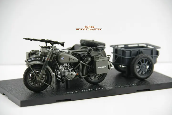 Армейский зеленый Классическая Игрушечная модель 1:24 BM W R75 Вторая мировая война немецкий, Yangtze 750 колесная мотоциклетная коляска для мальчика подарок, украшение, коллекция - Цвет: Армейский зеленый