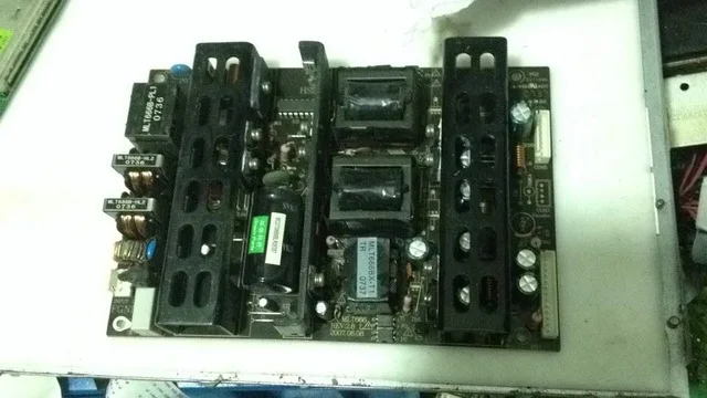 

Оригинальная модель MLT666 Series LCD-40CA610T power board TV power panel