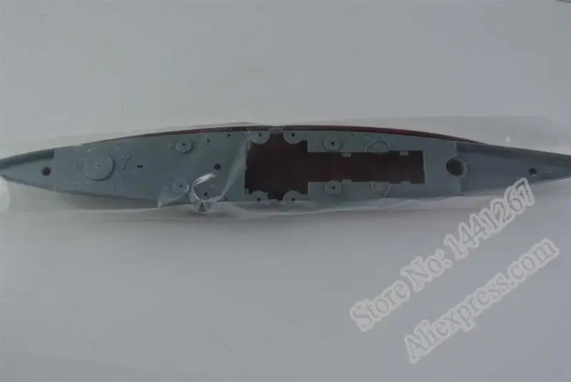 1: 700 Масштаб военный корабль Второй мировой войны немецкий SCHARNHORST Cruiser пластиковая сборка модель электрическая игрушка XC80917