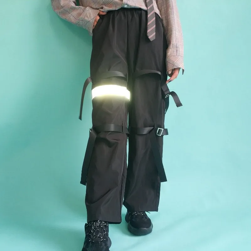 

Spring New Type Hip-hop 3M Reflective Ribbon Design Loose Broad-legged Pants for Men and Women BF Loose-waisted Leisure Pants