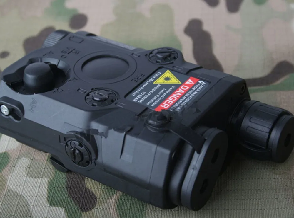 Новый тактический фонарь зеленый лазерный и Зеленый Фонарь (черный) PEQ/15