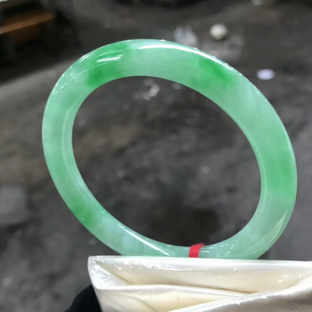 Gift A Certificate Natural Jadeite Bracelet Carved Green 54-62mm Imperial Concubine Jewelry |