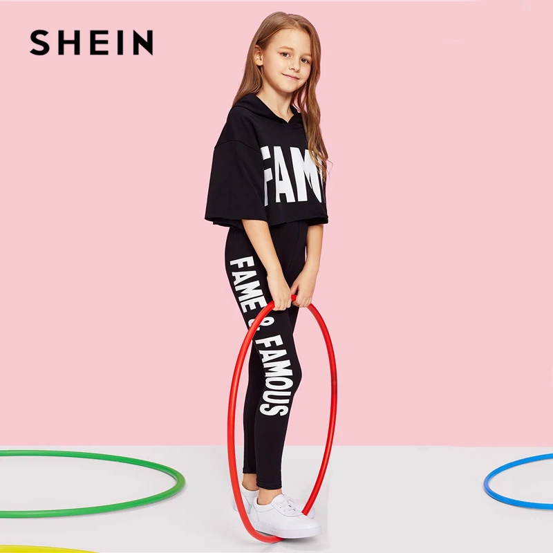 SHEIN/комплект из черного топа с капюшоном и буквенным принтом и штанов; Одежда для девочек; коллекция года; сезон весна; Модная одежда для активного отдыха; детская одежда с короткими рукавами