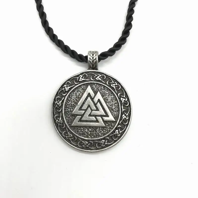 2018 Новое поступление круглый символ Valknut Мужская футболка с викингом ожерелье