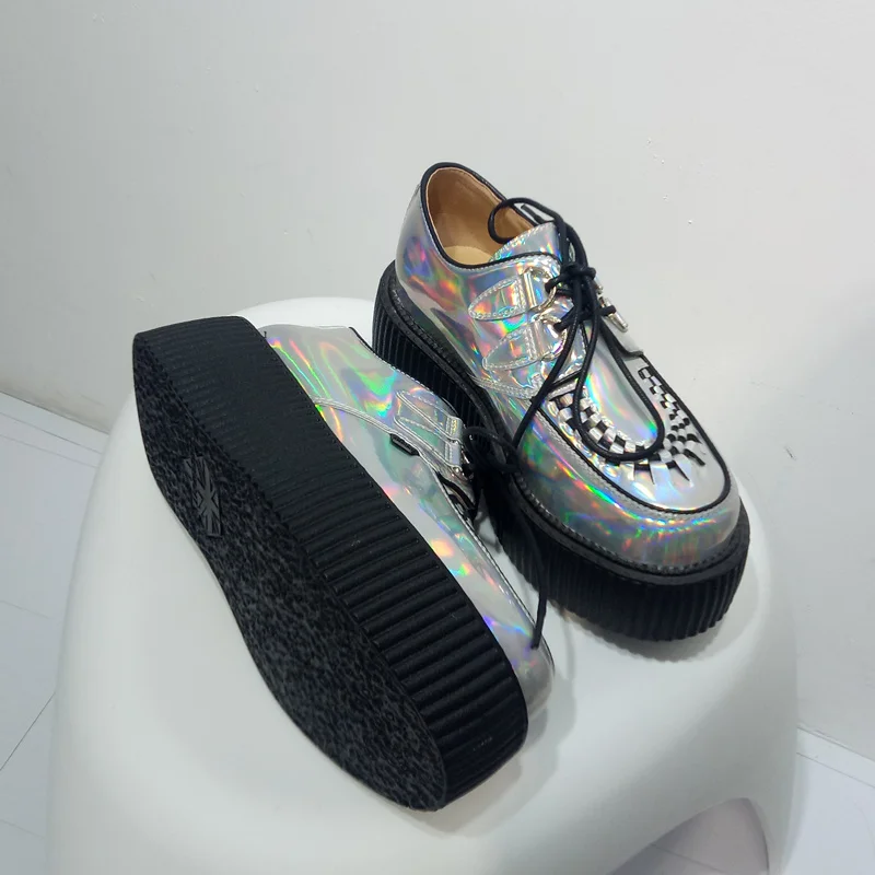 Обувь в стиле Харадзюку серебристая Классическая обувь на высокой платформе со