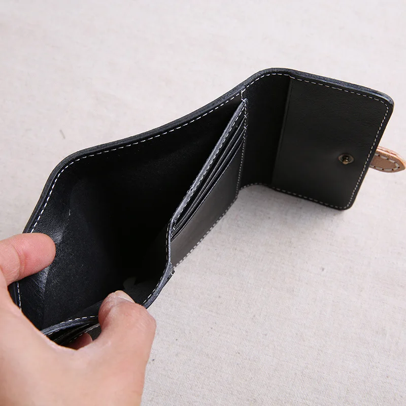 Кожаный мужской кошелек AETOO ручной работы с вертикальной пряжкой и простой