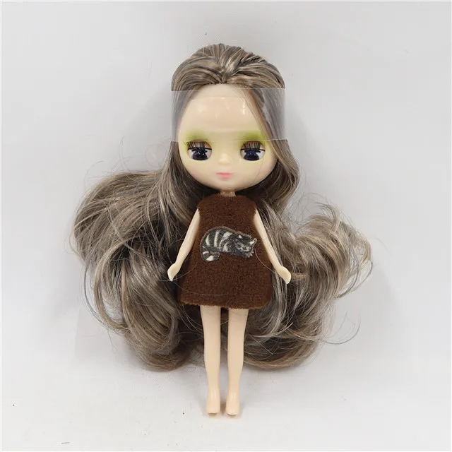 Фабрика blyth мини кукла 10 см BJD нормальная кукла тела длинные волосы, случайное платье в подарок - Цвет: U