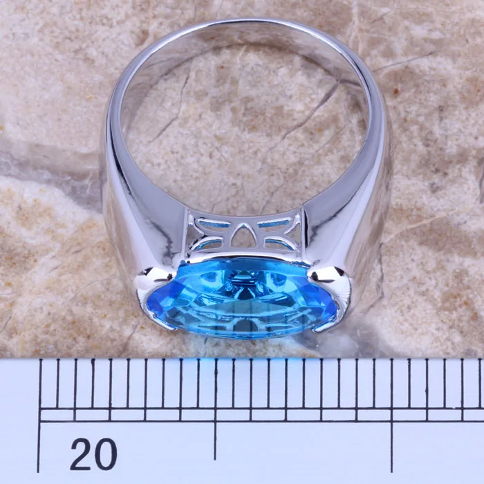 Женское серебряное кольцо с блестящим голубым кубическим цирконием Размер 6 / 7 8/9