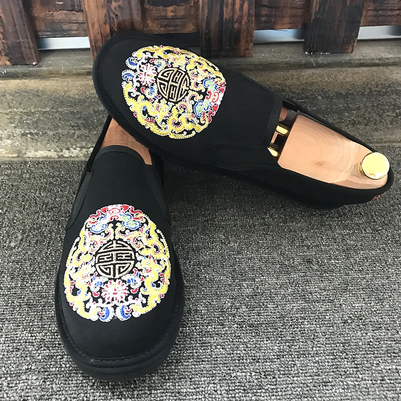 Традиционная дышащая обувь прогулочная Тканевая с вышитыми цветами