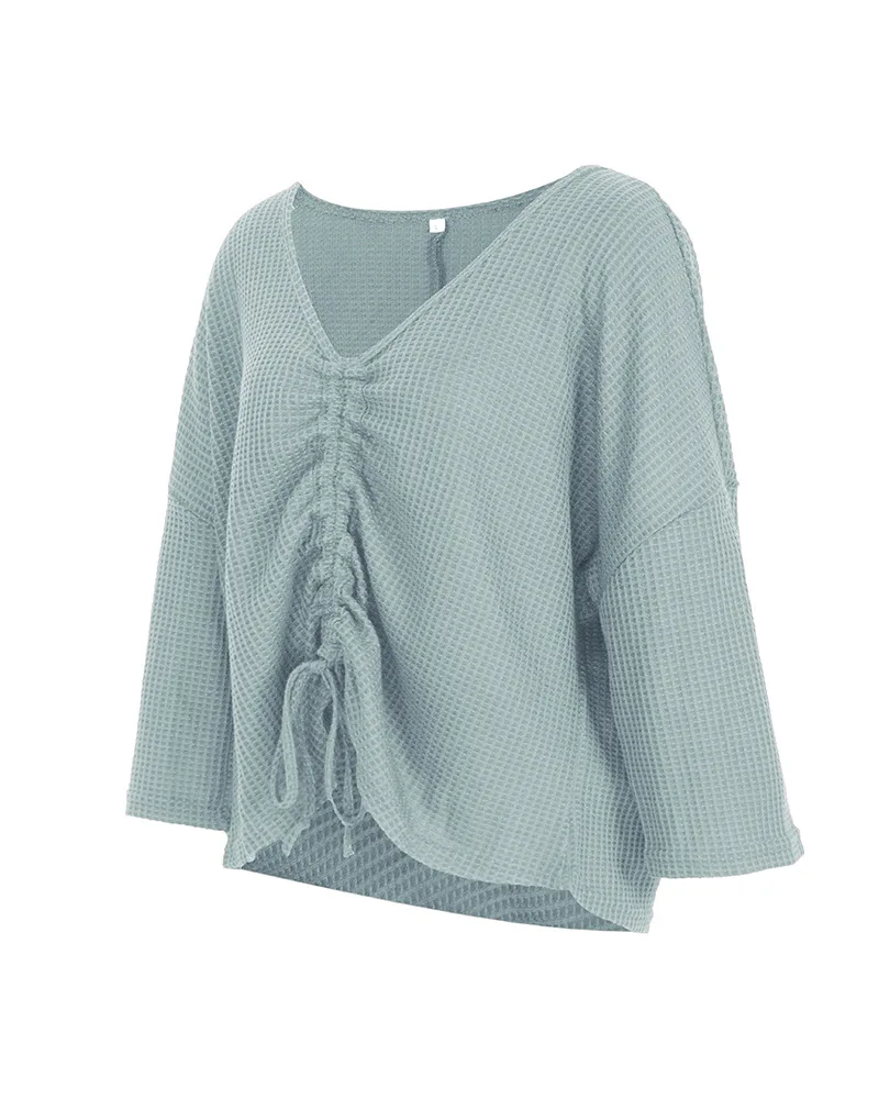 Женский свитер с v-образным вырезом белый черный длинным рукавом на шнурке