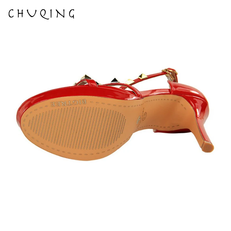 

CHUQING Sexy Fashion High Heels Super High Heel Platform with a Pair of Ladies Shoes