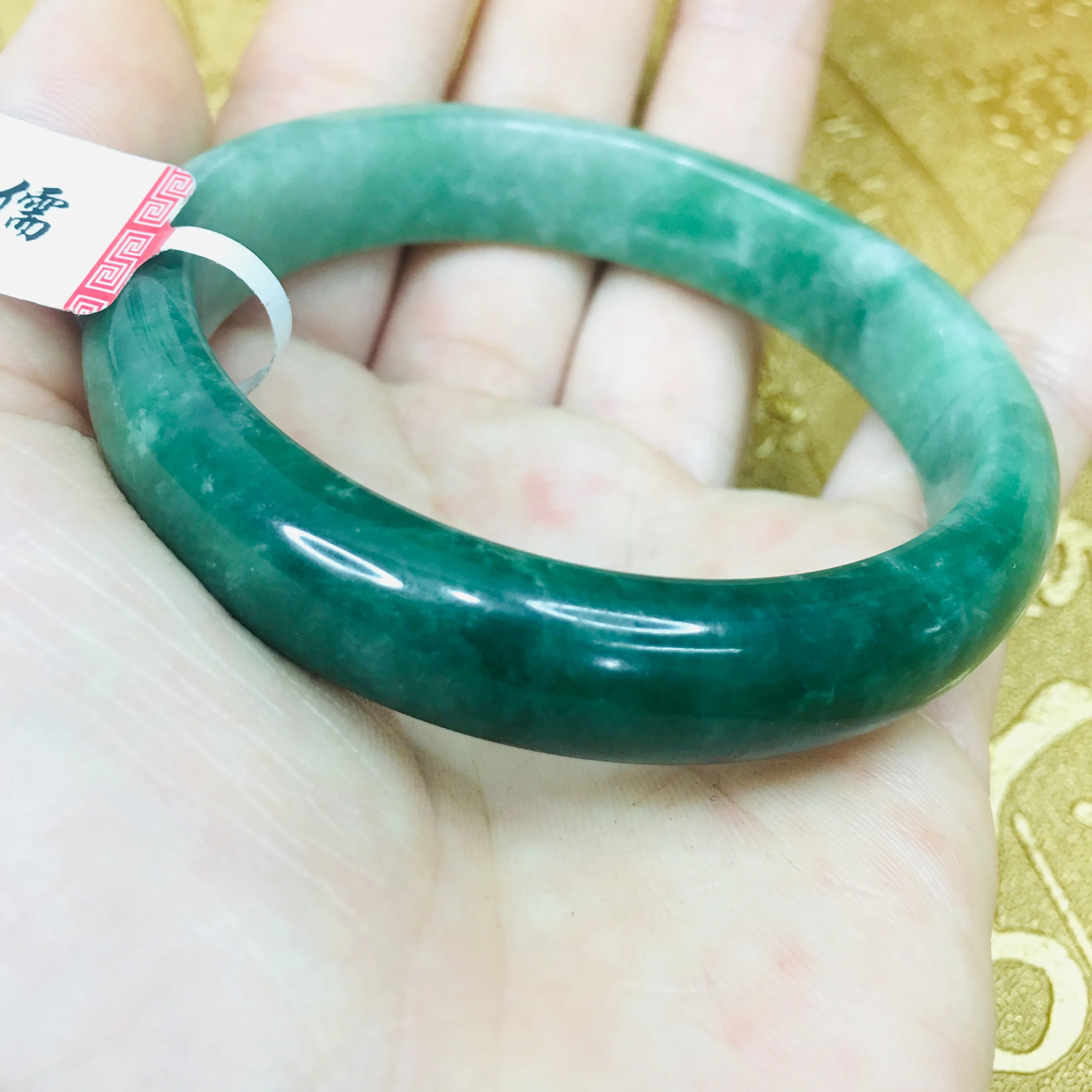 Send A certificate natural Jadeite bracelets carved green 54-61mm three-color women's bracelet jewelry gifts | Украшения и