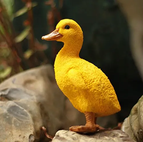 Resin Duck figures Garden decoration Outdoor statue Yard in Yellow (a pair) |