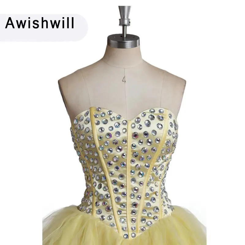 Дешевое короткое платье для выпускного вечера желтое вечернее большого размера