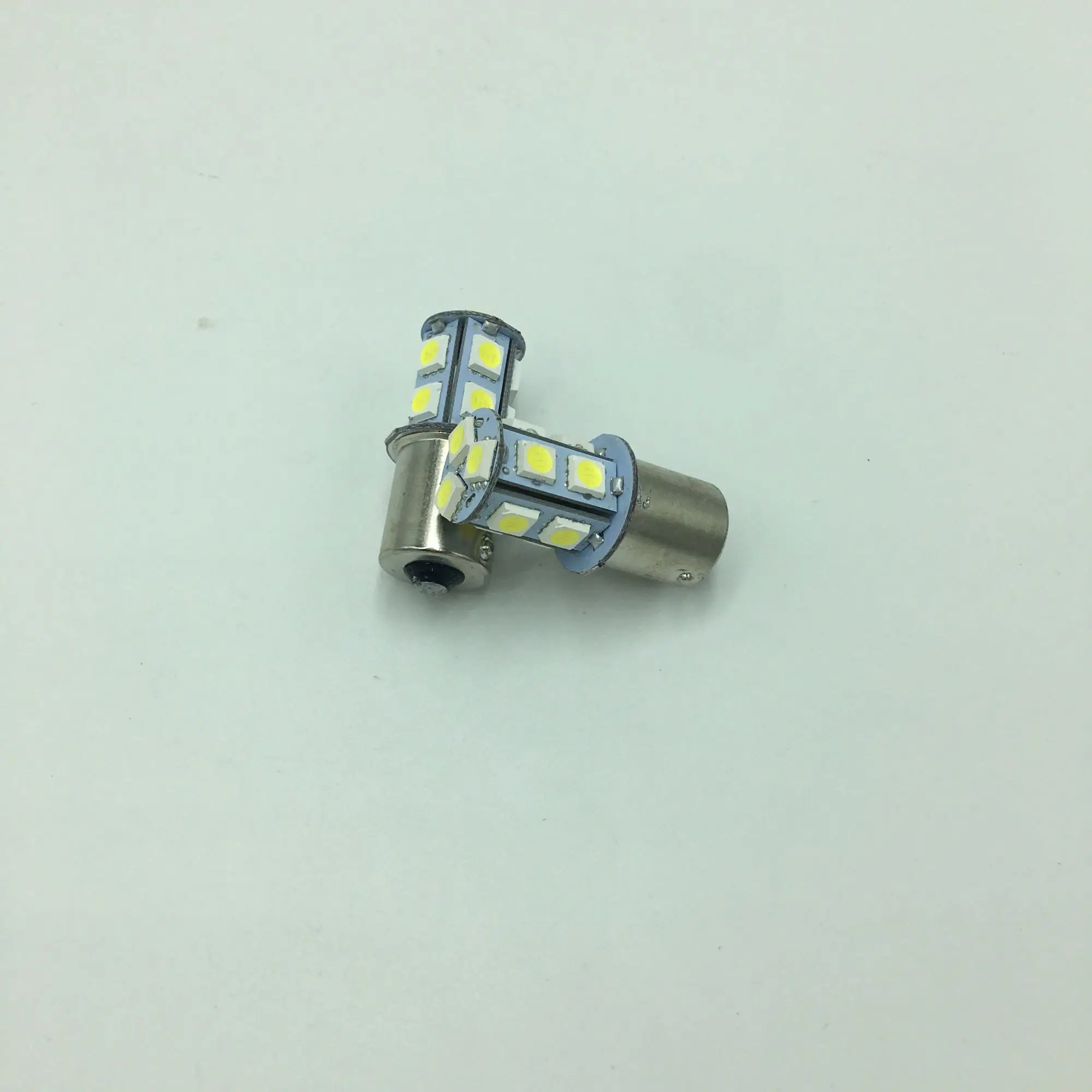 2шт 24В 1156 1157 13smd Белый Новый светодиодный фонарь для руля cob высокомощная