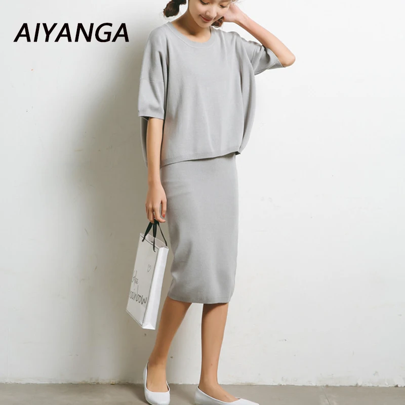 

New 2 Pieces Women Sets 2019 Spring Summer Short Sleeve Medium Long Package hip Skirts Casual Ladies Loose Tops Gray Red Female