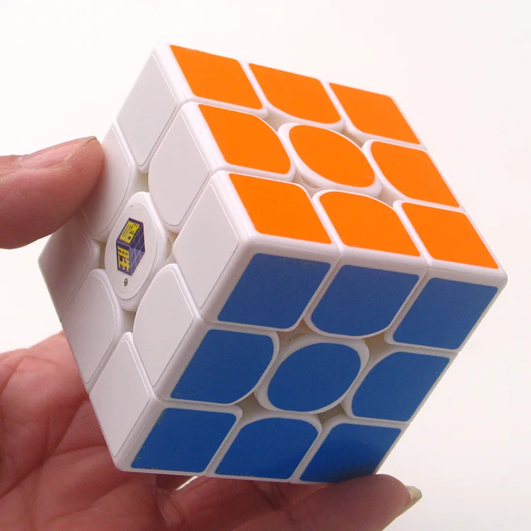 Yuxin маленький волшебный 3x3x3 магический куб 3x3 скоростной чёрный/без наклеек
