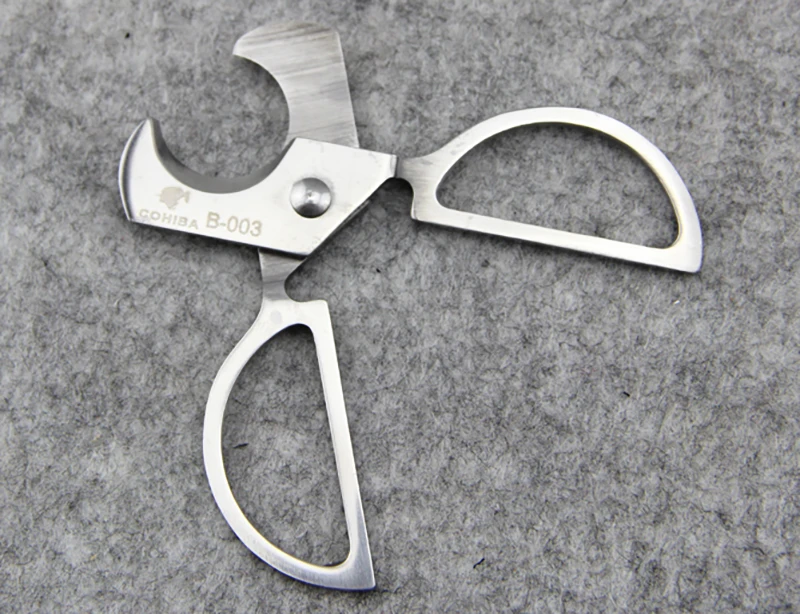 COHIBA Cigar Cutter Carlassic Style Professional Stainless Steel Scissors Silver color Smoker Accessories | Дом и сад
