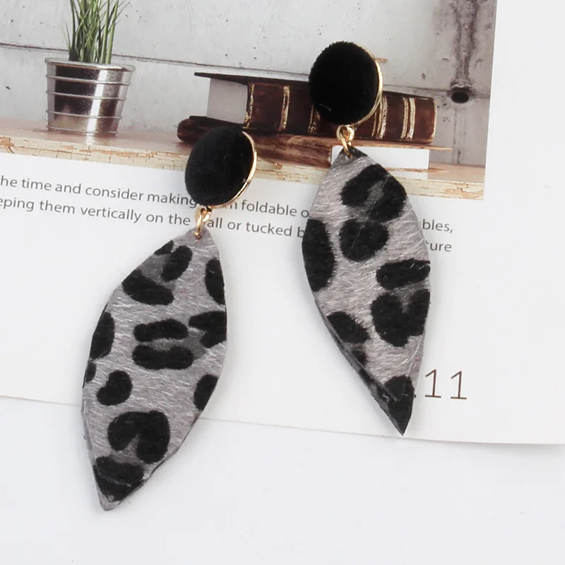2019 новые корейские винтажные леопардовые принтовые серьги бархатные длинные в