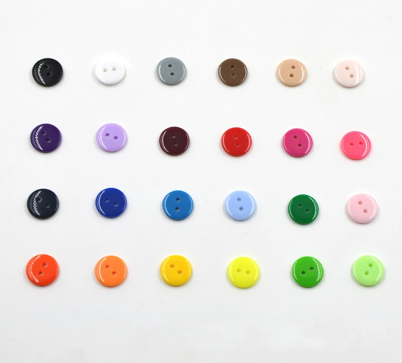 100 шт. 9 мм красочные круглые декоративные пуговицы из смолы с 2 отверстиями