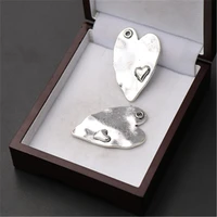 wkoud 4pcs silver color metal peach hearts glamour alloy pendants necklace bracelet diy jewelry handmade findings a1021