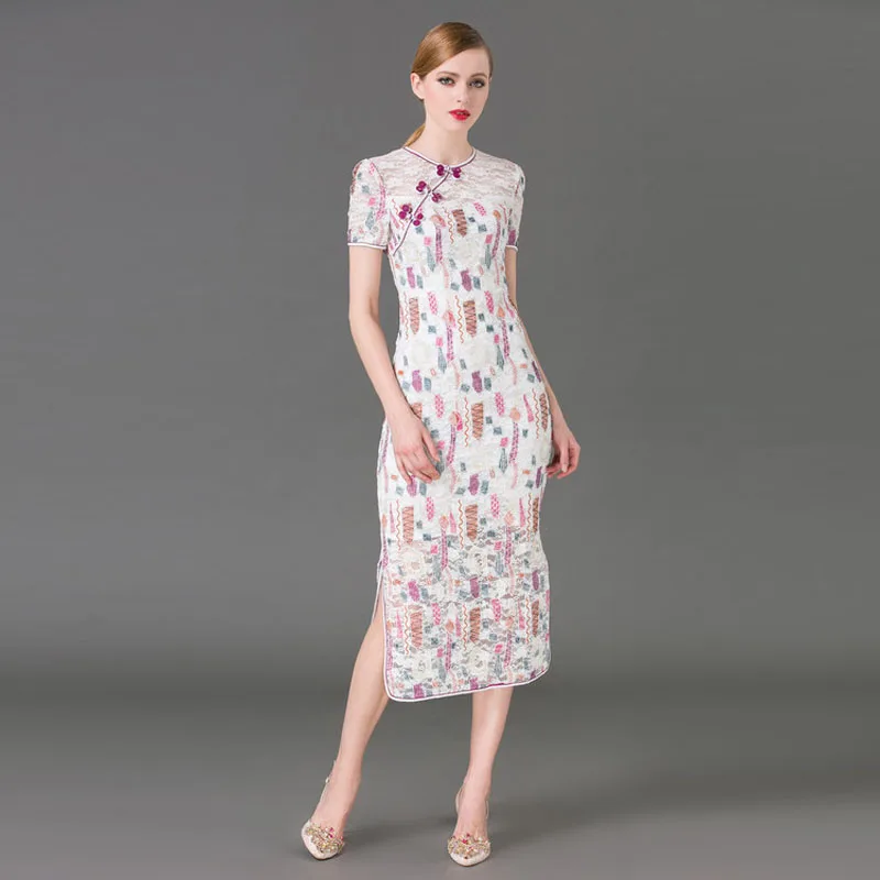 Китайский стиль винтажный тонкий Jag Cheongsam с круглым вырезом и коротким рукавом древнее блюдо Кнопка красочная вышивка до середины икры длинное платье для женщин