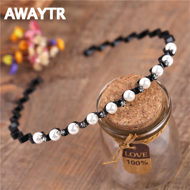 Black AWAYTR, модные жемчужные стразы, Ромбы, геометрические узоры, обруч для волос для женщин, романтическая черная, серебряная, Золотая повязка на голову, тиара, ювелирное изделие - Окраска металла: Black