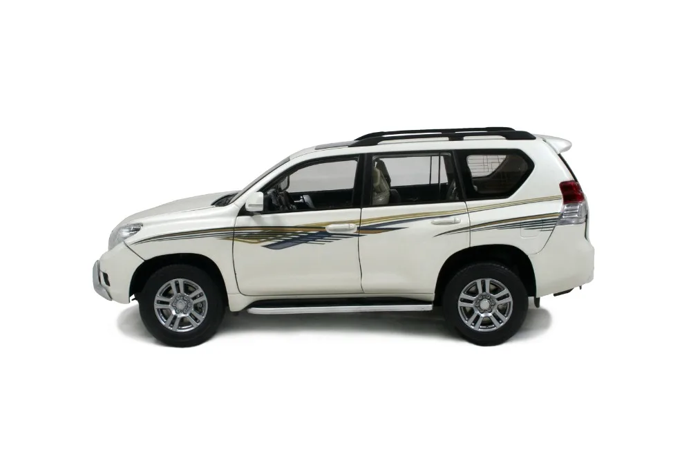 1/18 1:18 1 18 Масштаб Toyota Land Cruiser Prado белая статическая имитация литых под давлением