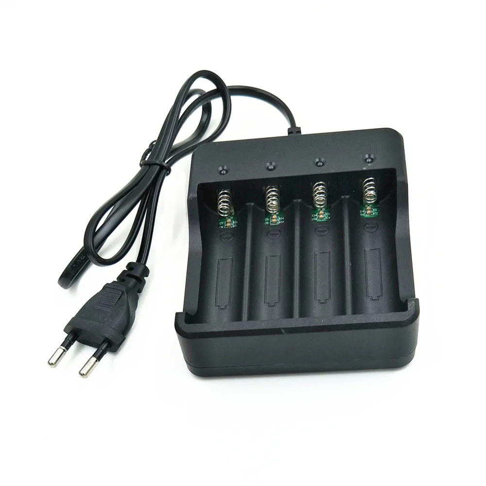 3.7V 18650 Intelligent Battery Charger Li-ion Battery 4.2V Four Slot with short circuit protection Flashlight batteries Charger