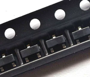 100штпартия 1SS400 SOD-523 A Новинка