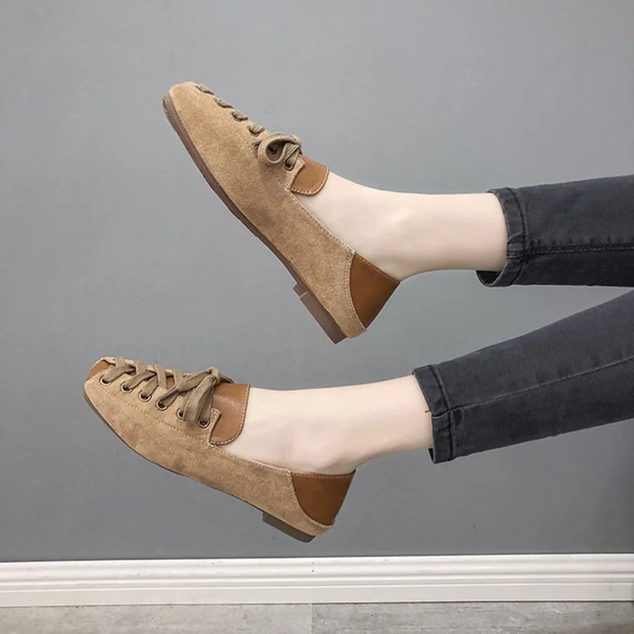 Модная женская обувь на плоской подошве повседневная с перекрестной шнуровкой в