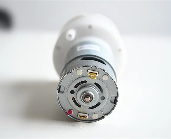 Мембранный насос с шаговым двигателем 24 В постоянного тока 4 настольных аппарата