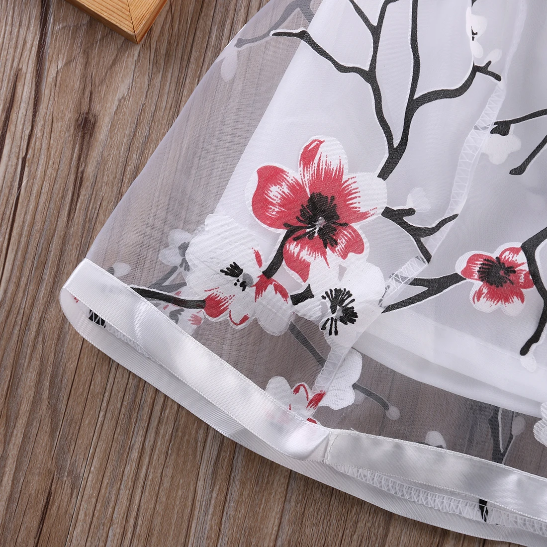 Комплект одежды для маленьких девочек 2017 г. модная летняя одежда с цветочным