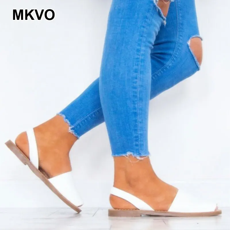 Роскошная обувь на прозрачном каблуке и платформе в Юго-Восточной Азии сезон