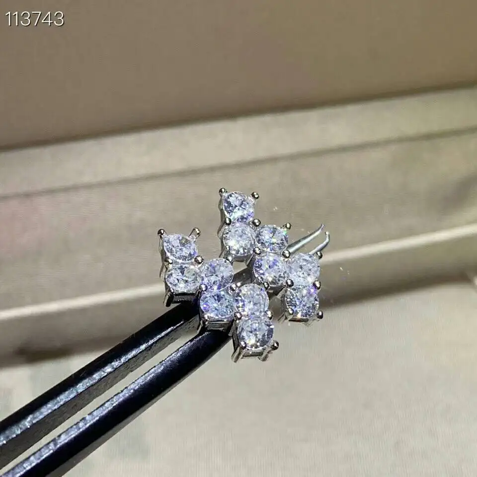 

Серьги женские из серебра серьги-гвоздики с муассанитом пробы, с бриллиантами