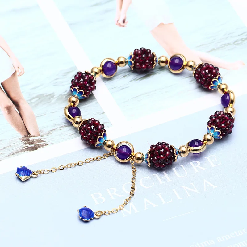 YULNG high quality natural garnet bracelet should be owned by each woman's jewelry