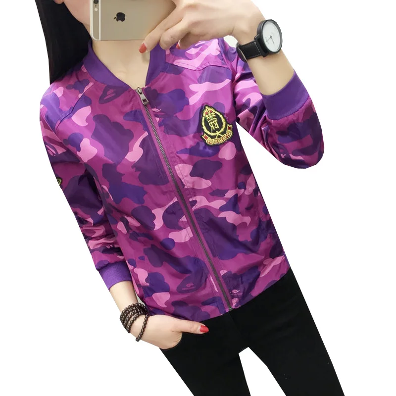 Женская куртка в стиле милитари осенняя винтажная камуфляжная на молнии