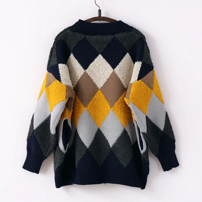 OMCHION Casaco Feminino 2018 Autumn Winter V Neck Long Cardigan Women Casual Loose Thick Argle Patchwork Sweater Jumper QS74 |