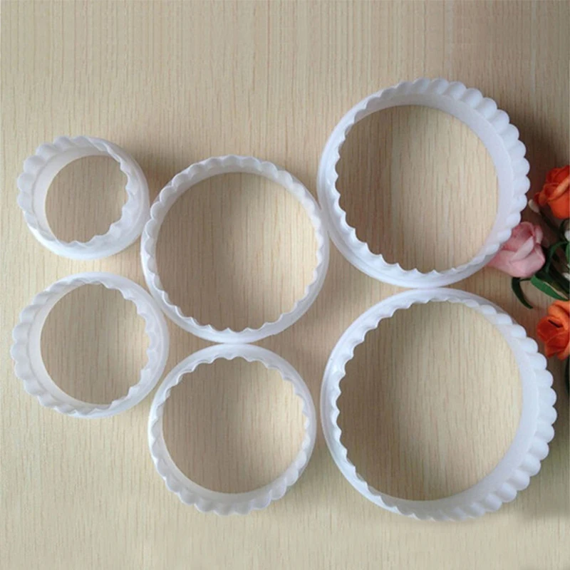 ДЕНЬ ВЕСЕЛО 2016 Мода Инструменты Кухни Круглой Формы Фондант Торт Украшение Печенье Резак Вставить Sugarcraft