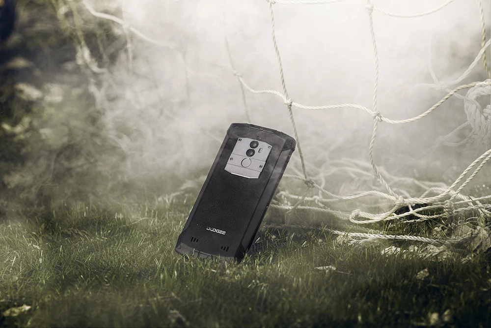 IP68 Водонепроницаемый DOOGEE S55 5,5 дюймов 18:9 смартфон 4 ГБ ОЗУ 64 Гб ПЗУ 5500 мАч MTK6750T Восьмиядерный Android 8,0 две sim-карты 13,0 МП 5V2A