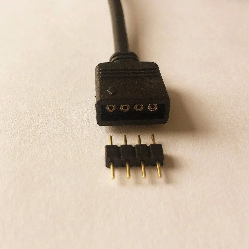 4 Pin Светодиодный Splitter кабель Flex Светодиодные ленты Разъем 3 Way сплиттер от одного