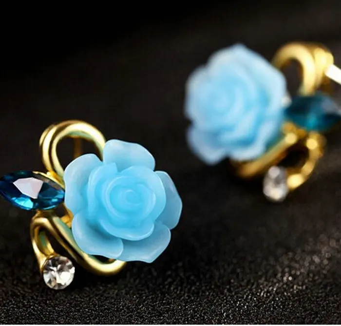 Новинка 2017 модные серьги гвоздики Лидер продаж классические золотого цвета с