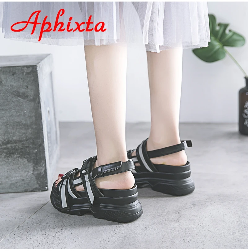 Aphixta/Босоножки на платформе 8 см; женская обувь на танкетке и высоком каблуке; женские блестящие парусиновые летние шлепанцы с пряжкой; zapatos Mujer; женские сандалии