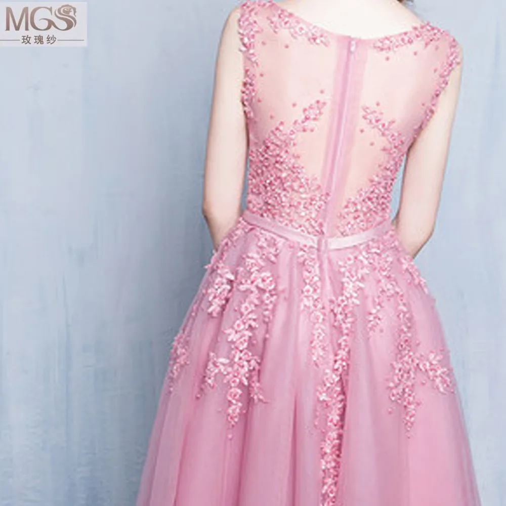 2016 MGS A-Line Scoop Tea-Length Crepe Stylish Bridesmaid Dresses Appliqued Beading Pearls Sexy See Through Back Bridal Gown |