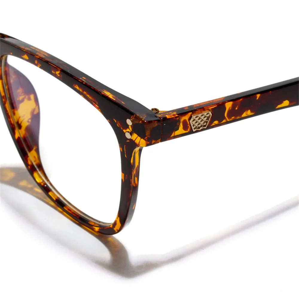 

YOOSKE Vintage Anti Blue-Ray Glasses Frame Women Reading Goggle Blue Light Proof Eyeglasses Computer Transparent Optical Eyewear
