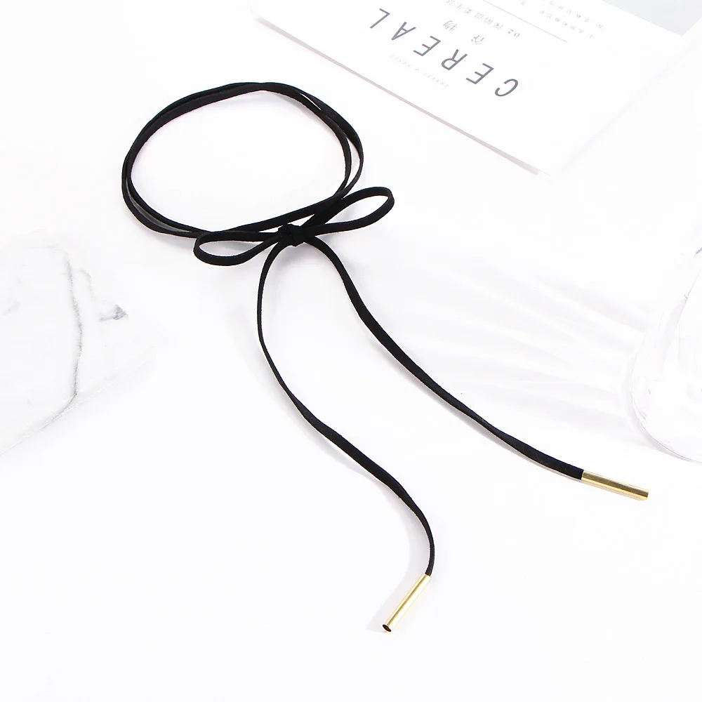 Женское колье чокер с кружевным бантом Черное Кожаное металлической подвеской