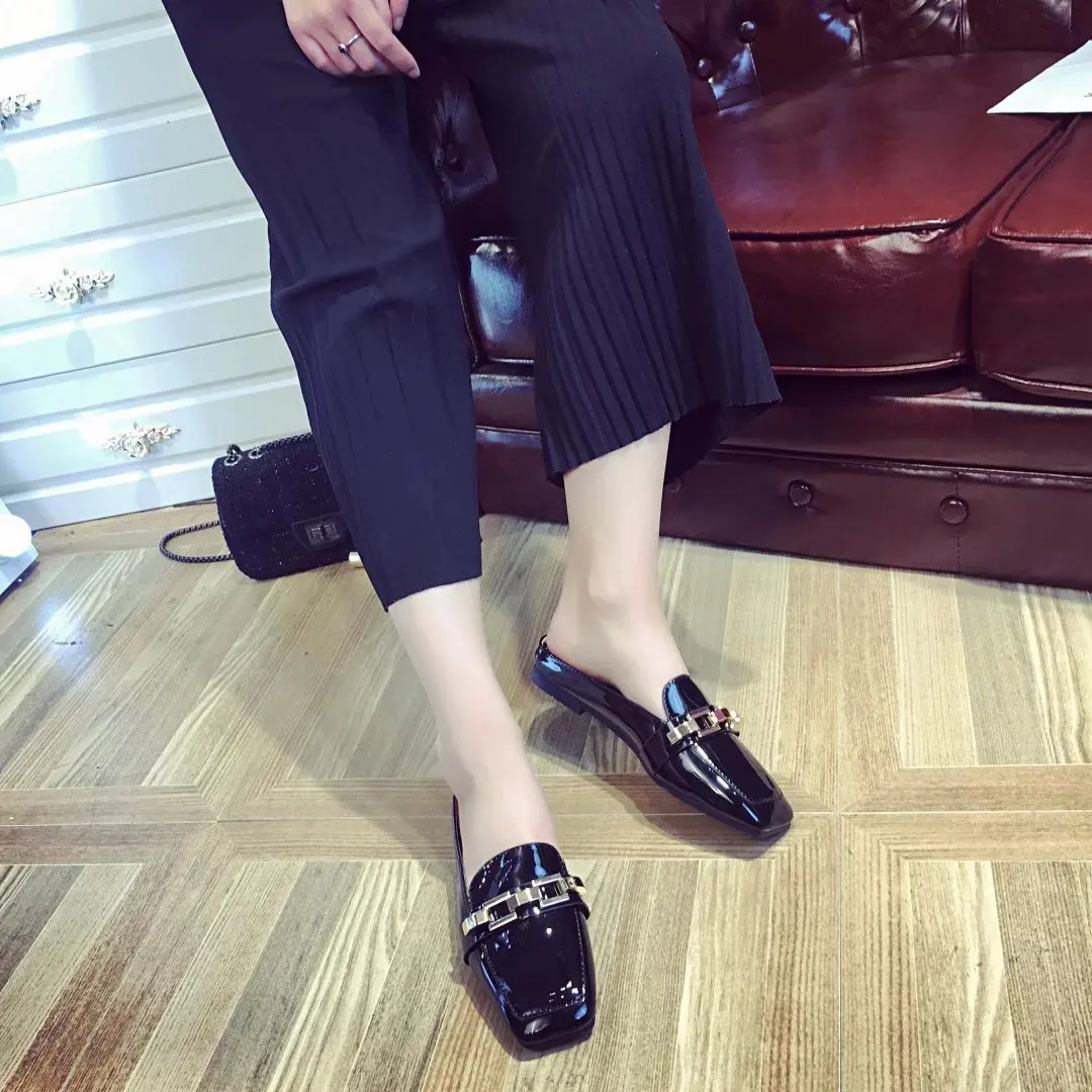 Шлепанцы женская летняя одежда новая модная обувь для отдыха Без каблука baotou