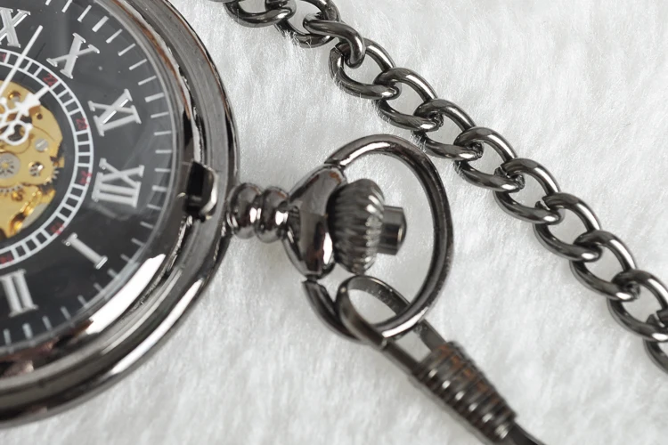 Featured Mesh Dice Embossed Mechanical Pocket Watch Retro Steampunk Manual Winding Clock Gift with Chain Men's Watch